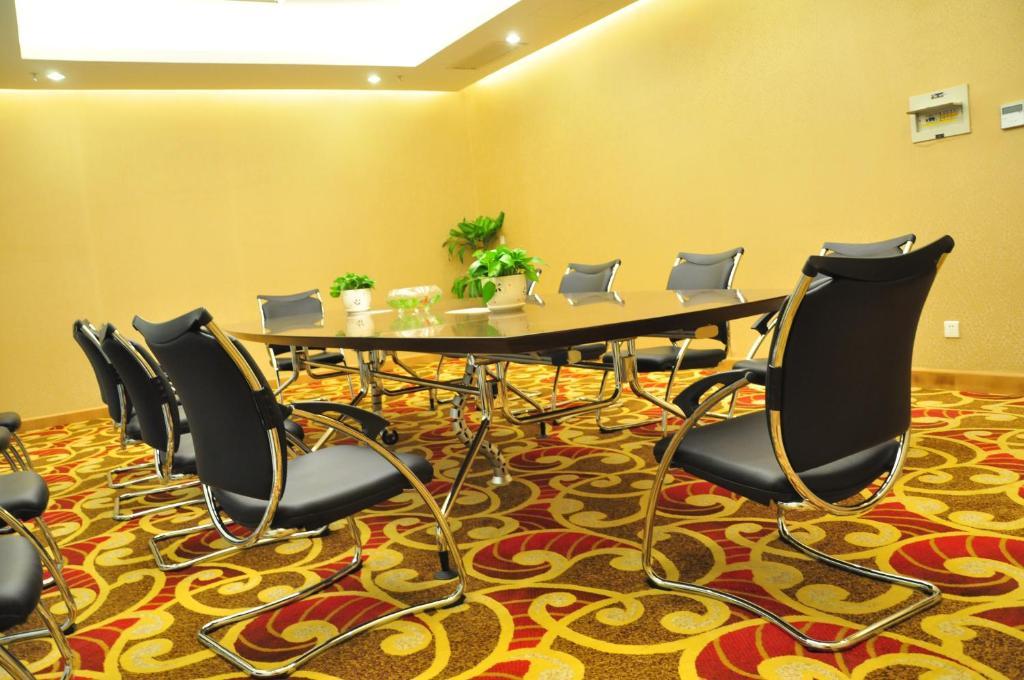 New Cozy Harbour Hotel Nanning Exterior foto